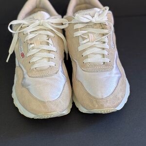 Tan white classic athletic casual gym shoe comfort errands quality